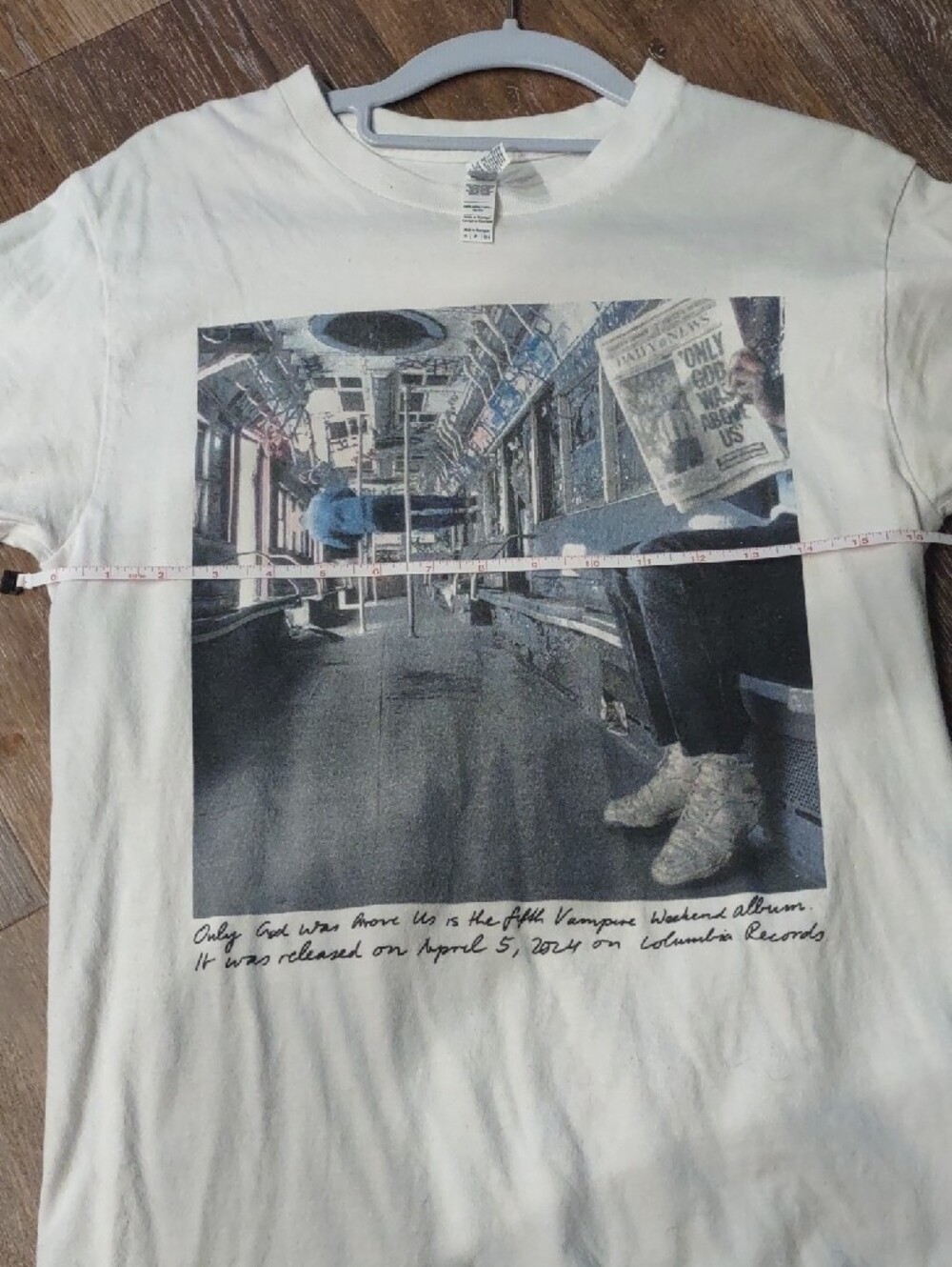 Vampire Weekend "Only God Was Above Us" Unisex T-shirt, EUC, Size S - Picture 6 of 9